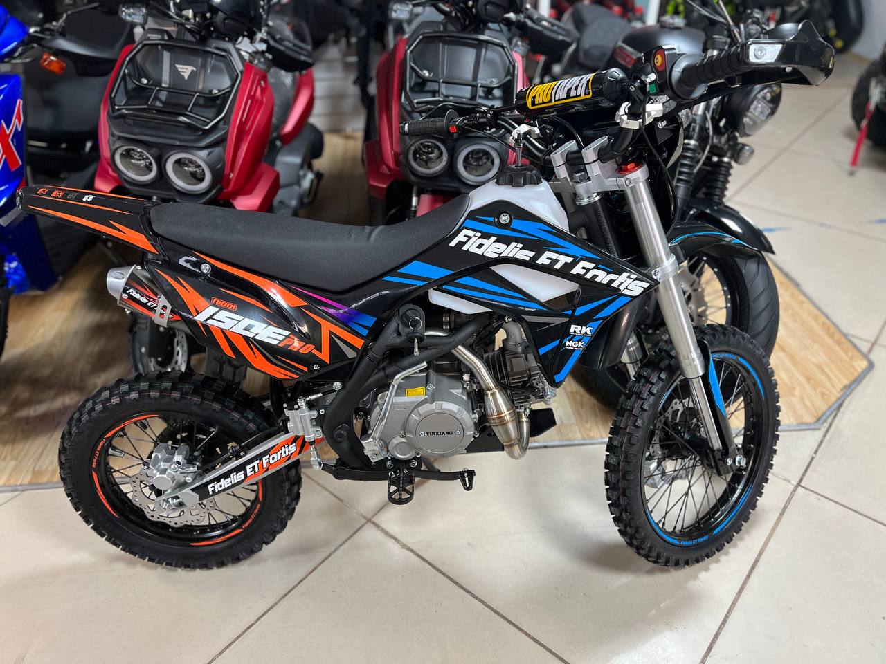 Мотоцикл (питбайк) PROMAX FIDET (ФАЙДЕТ) 190E PRO 17/14 в Каменск-Уральском