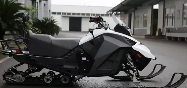 Снегоход ULAR 220 в Каменск-Уральском