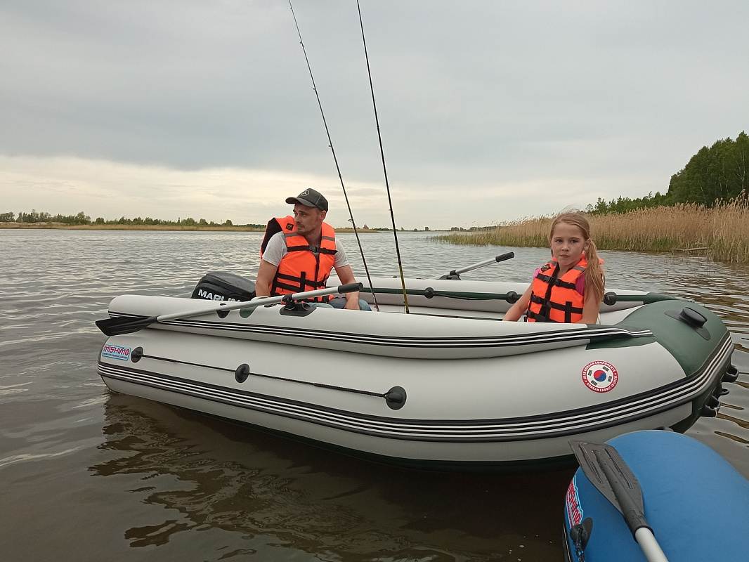 Лодка MISHIMO FAMILY LITE DF 400 в Каменск-Уральском