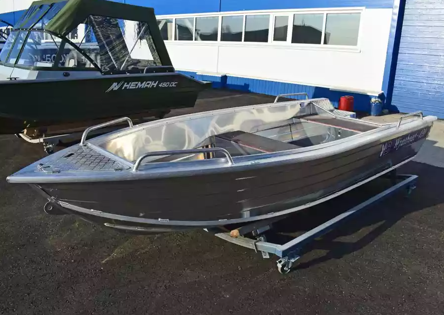 Алюминиевая лодка Wyatboat-430 Р в Каменск-Уральском Алюминиевая лодка Wyatboat-430 Р в Каменск-Уральском