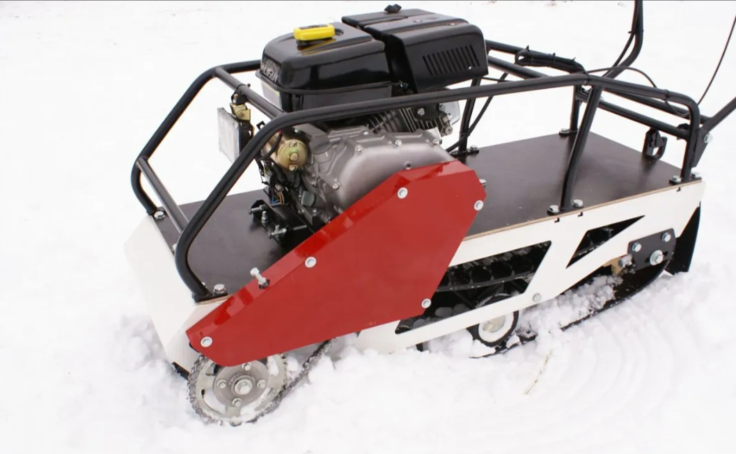 Мотобуксировщик БТС «МАЛЕК» 380/7 БЕЗ э/зап. Б/У в Каменск-Уральском