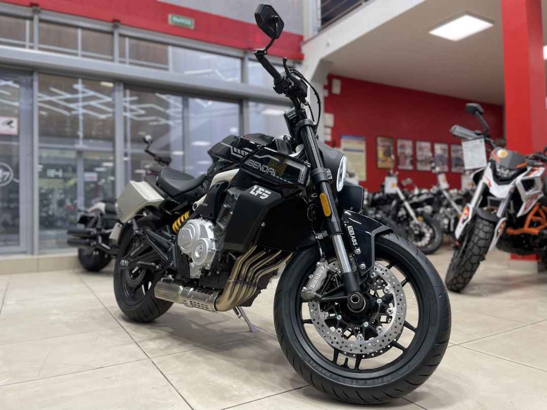 Мотоцикл Benda LFS 700 в Каменск-Уральском