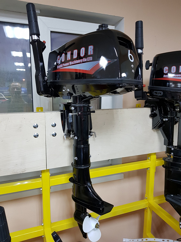 Лодочный мотор Condor T6HS без бака 12 л. в Каменск-Уральском