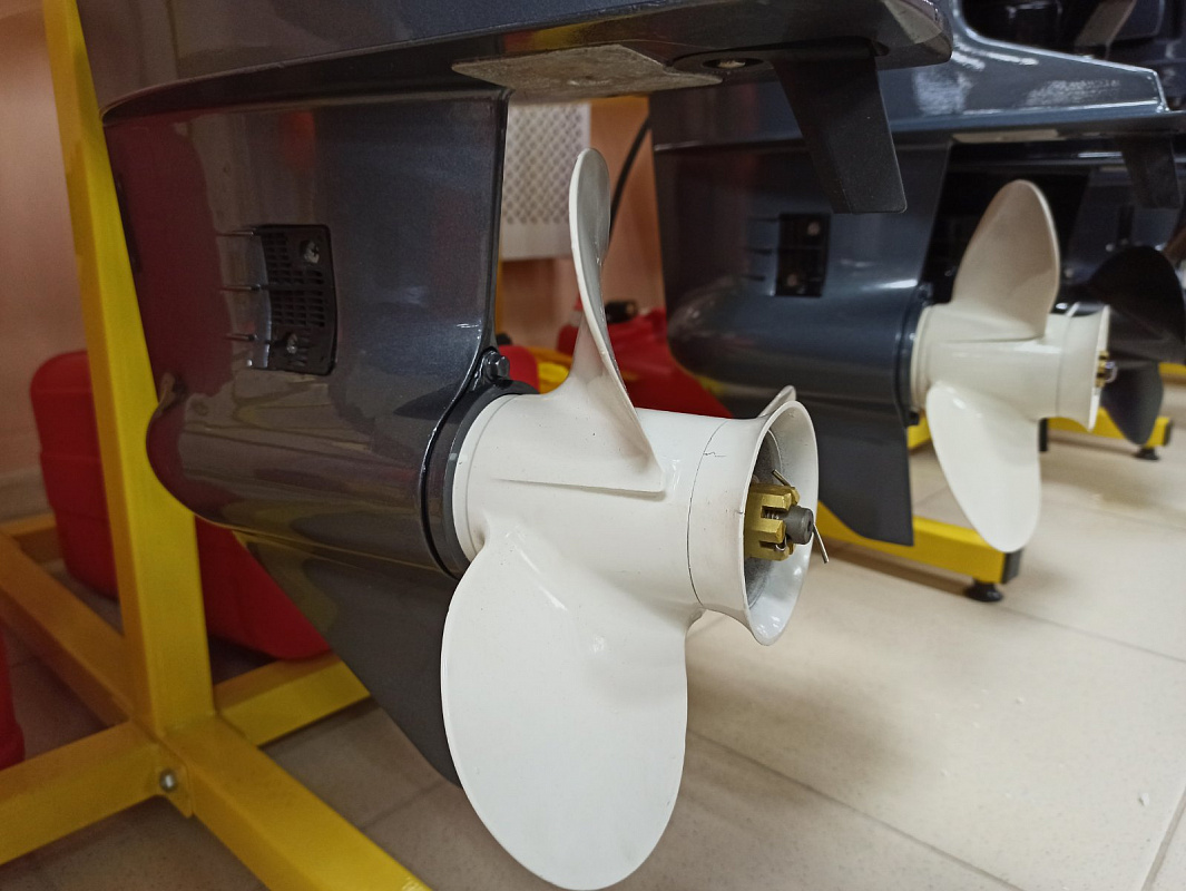 Лодочный мотор BREEZE T30S (2х тактный) в Каменск-Уральском