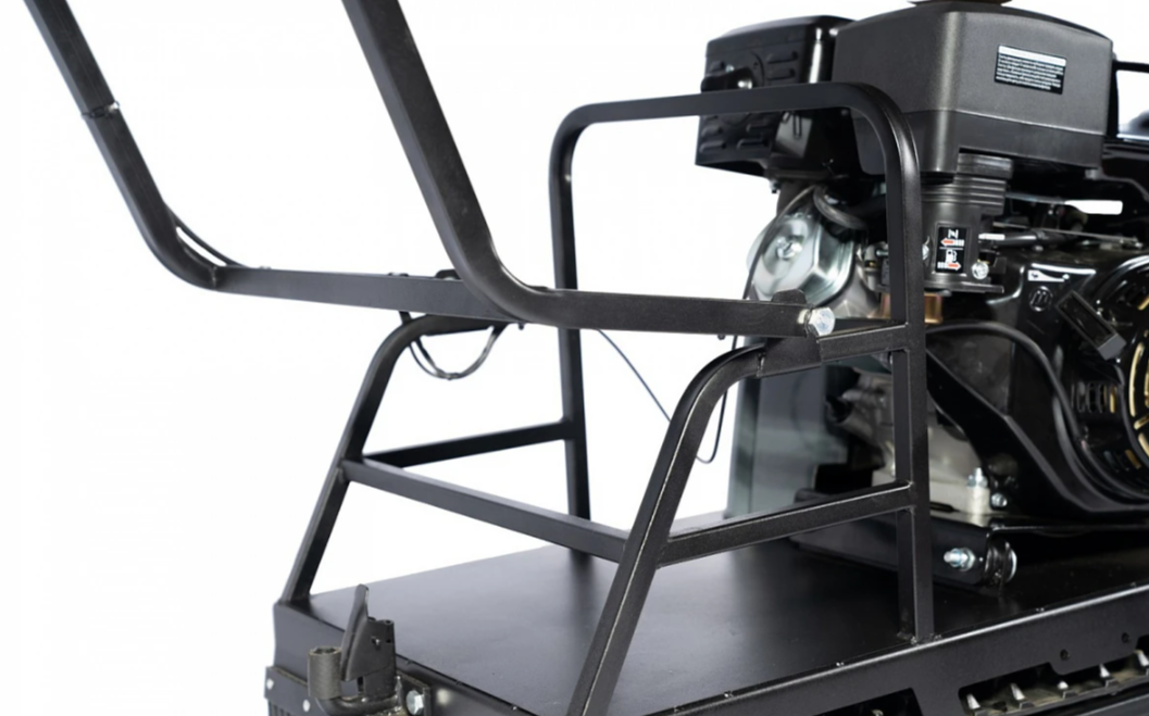 Мотобуксировщик БУРЛАК-M2 LFK 15 л.с. с эл/зап (передний привод, катки) в Каменск-Уральском