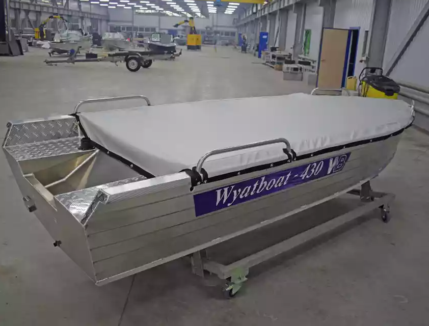 Алюминиевая лодка Wyatboat-430 Р в Каменск-Уральском Алюминиевая лодка Wyatboat-430 Р в Каменск-Уральском