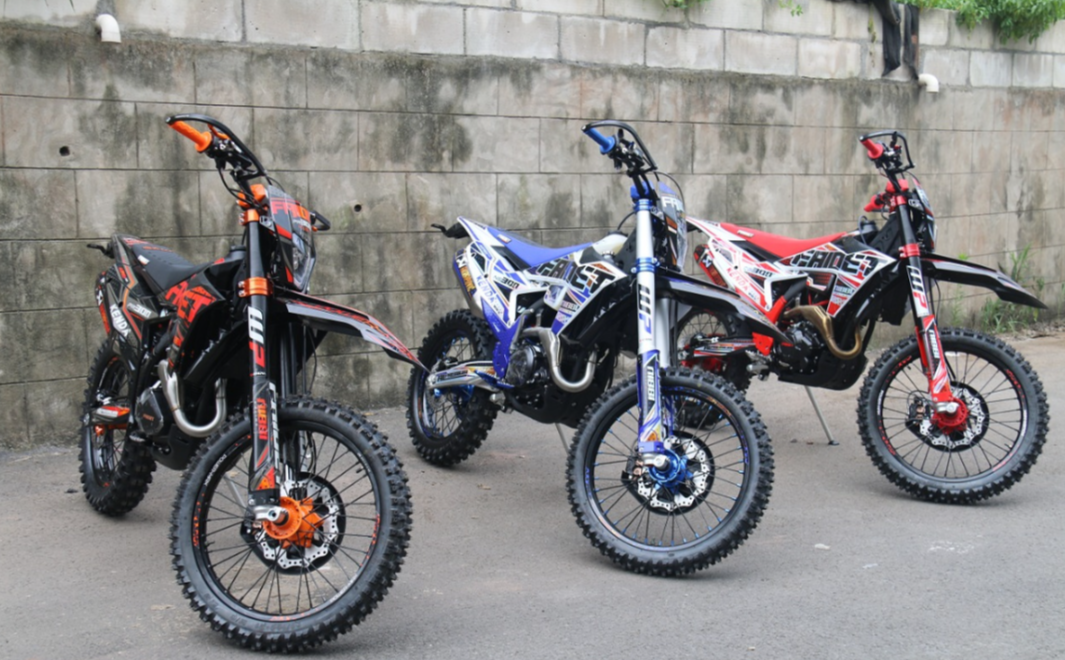 Кроссовый мотоцикл FAIDET NC300S ULTRA KKE в Каменск-Уральском