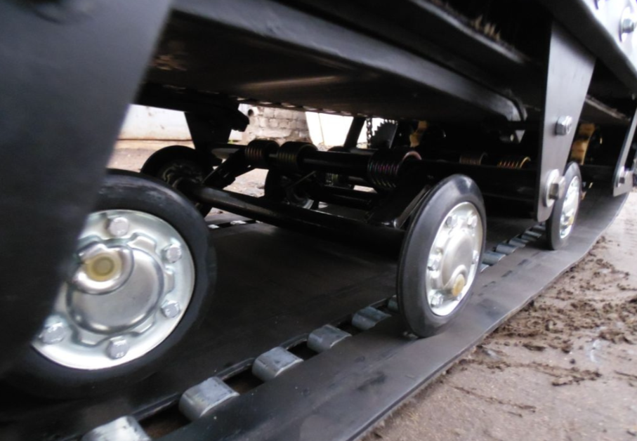 Мотобуксировщик AhtaR Зима 15 л/с с вариатором в Каменск-Уральском