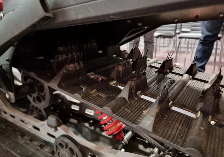 Снегоход AODES Siberiacross 1000 SWT 600mm LCD 6.8 в Каменск-Уральском