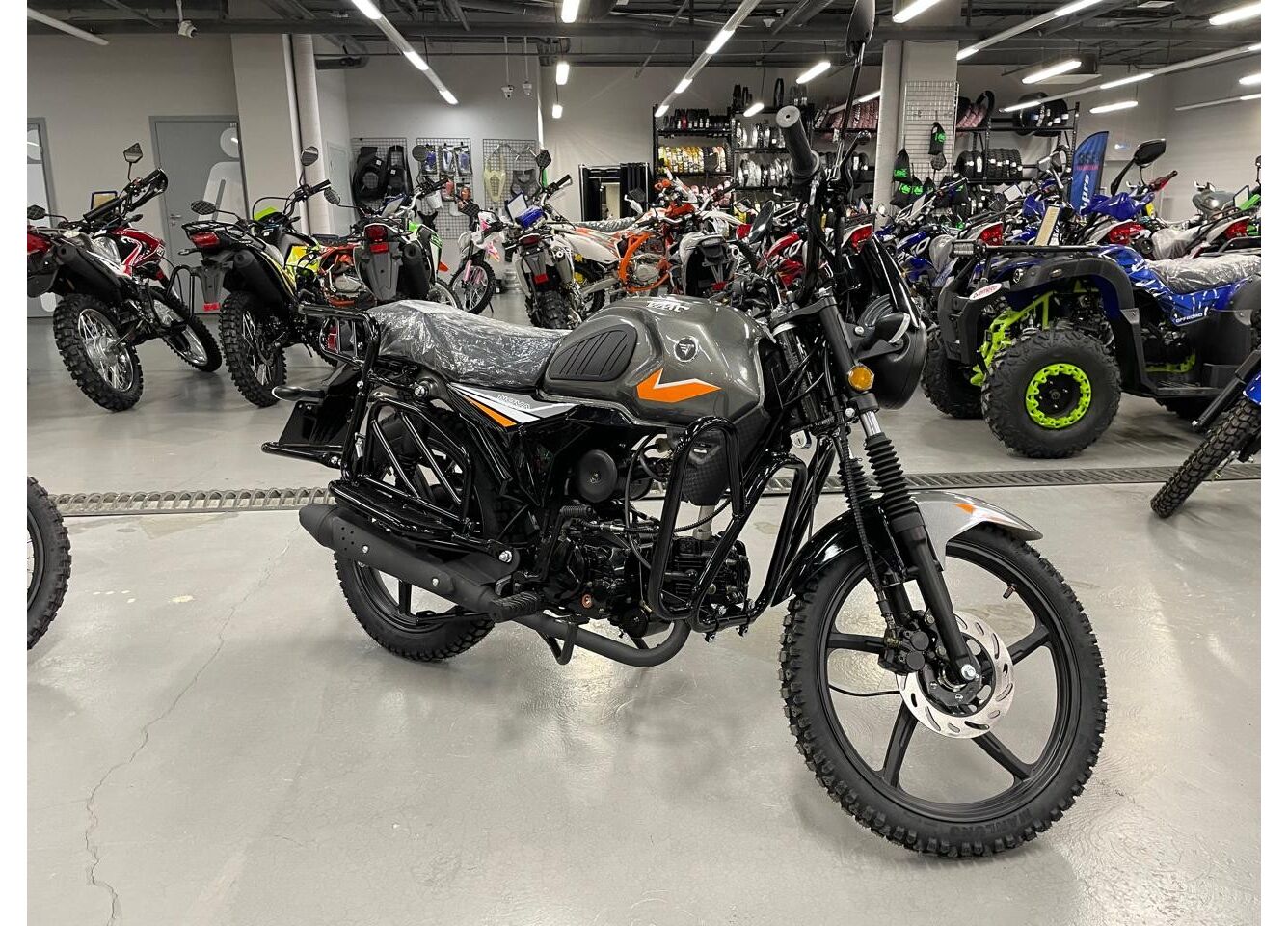 Мопед VMC NOVA 49сс (125сс) Led Full, дисковый тормоз, RKB RATO с баланс. валом, сигнализация в Каменск-Уральском