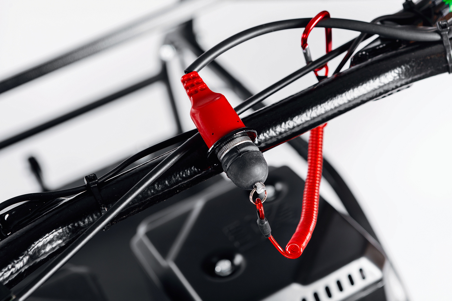 МОТОБУКСИРОВЩИК IKUDZO LONG 2.0 1700/500 EKR19 в Каменск-Уральском