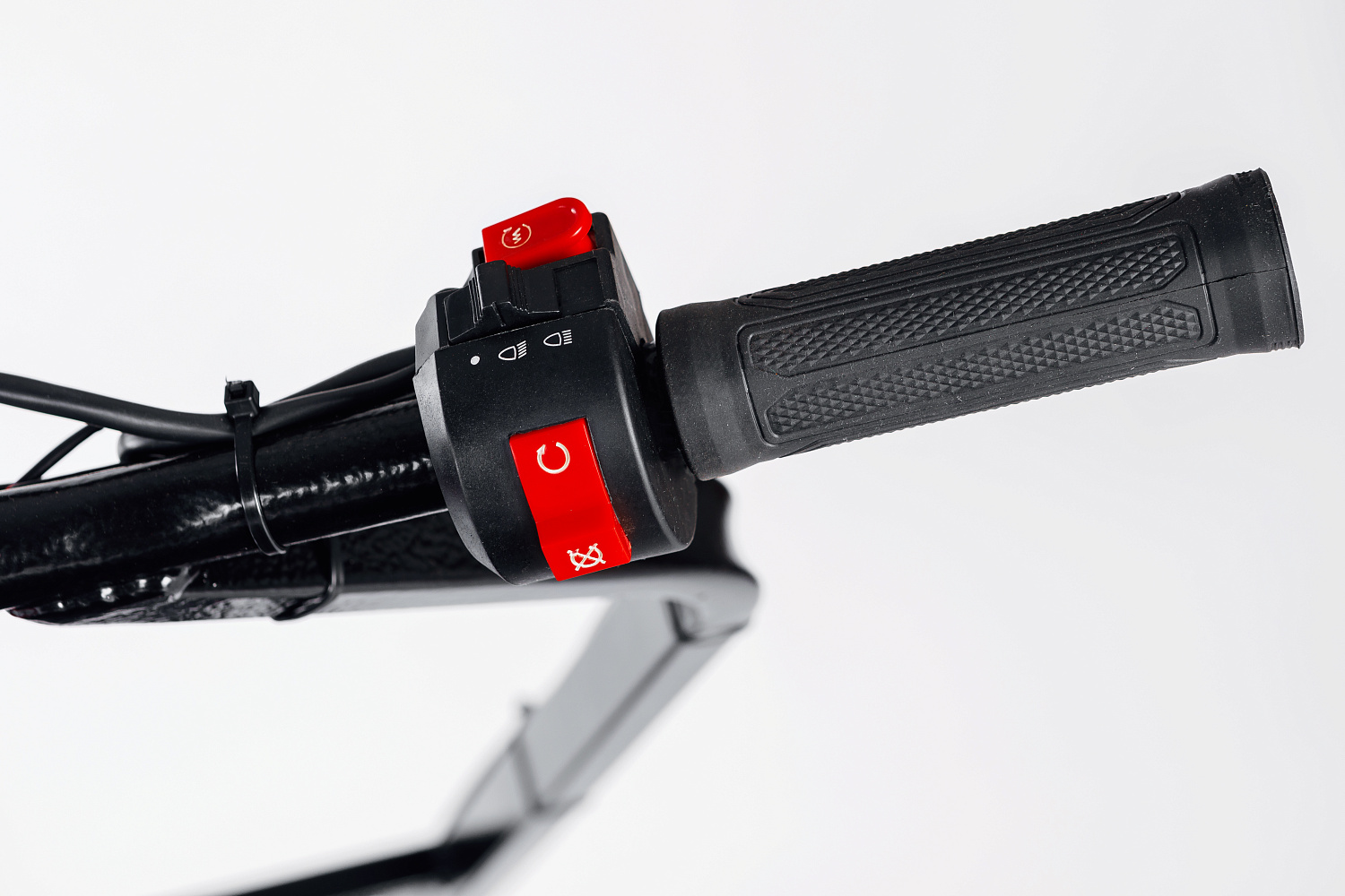 МОТОБУКСИРОВЩИК IKUDZO LONG 2.0 1700/500 EKR19 в Каменск-Уральском